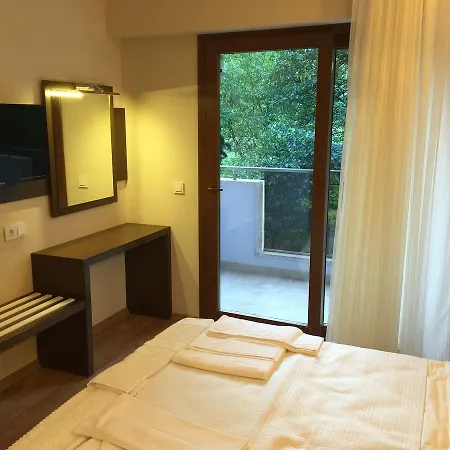 Yuvarlakcay Cinar Butik Otel