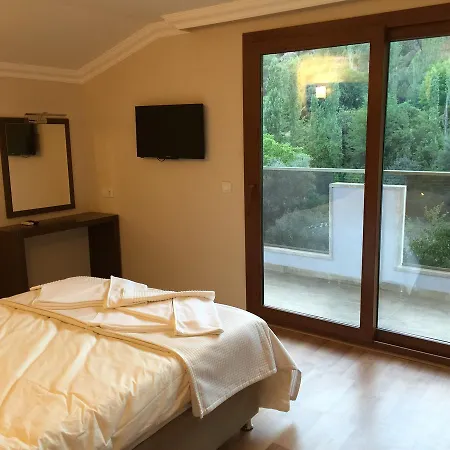 Yuvarlakcay Cinar Butik Köyceğiz